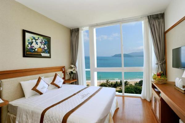 اتاق لوکس با چشم‌انداز دریا, Dendro Beachfront
