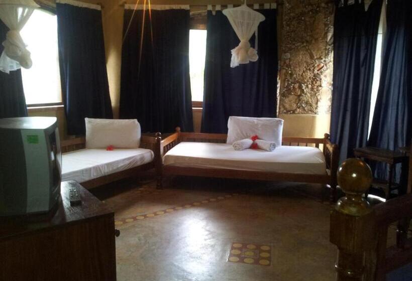 اتاق استاندارد چهار تخته با چشم‌انداز دریا, The Beach B&b