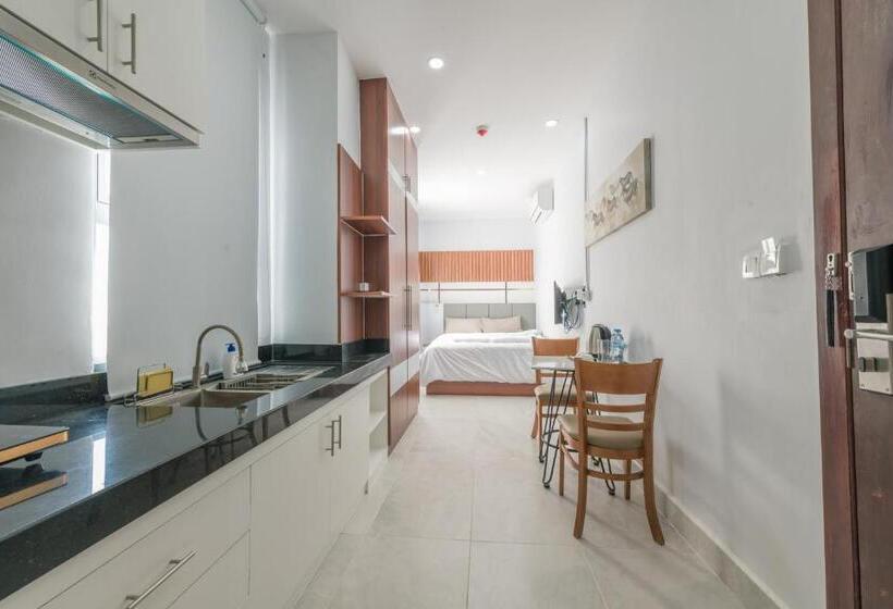 스탠다드 스튜디오 퀸 침대, Residence 110