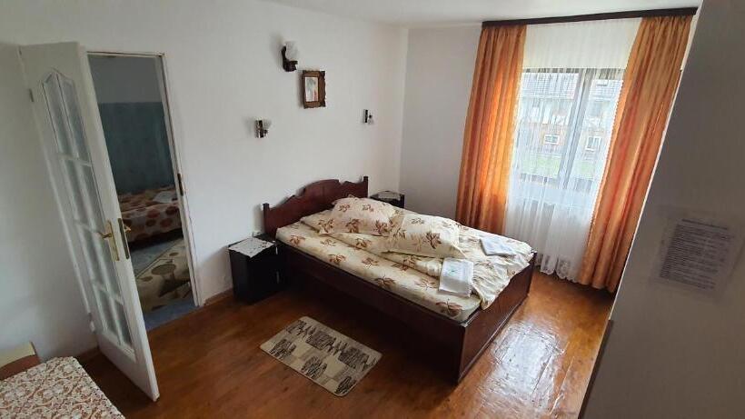 Номер Стандарт Трехместный, Casa Lucian