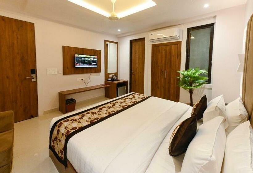 家庭套房, Avalon Palms Agra