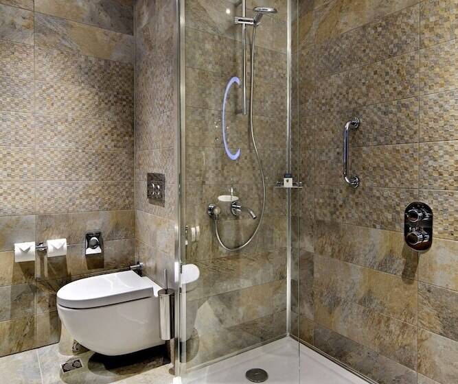 스탠다드 룸, Doubletree By Hilton Hotel Istanbul   Piyalepasa