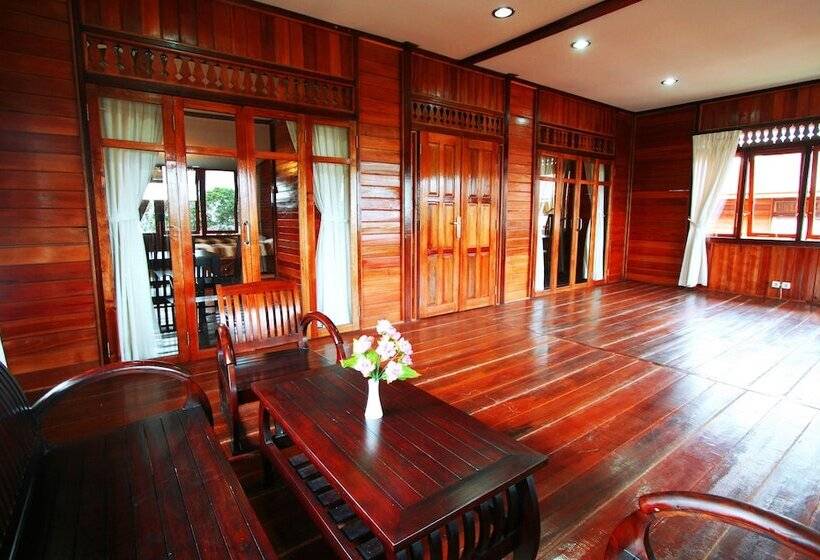 Вилла 4 Спальни, Jambuluwuk Convention Hall & Resort Puncak