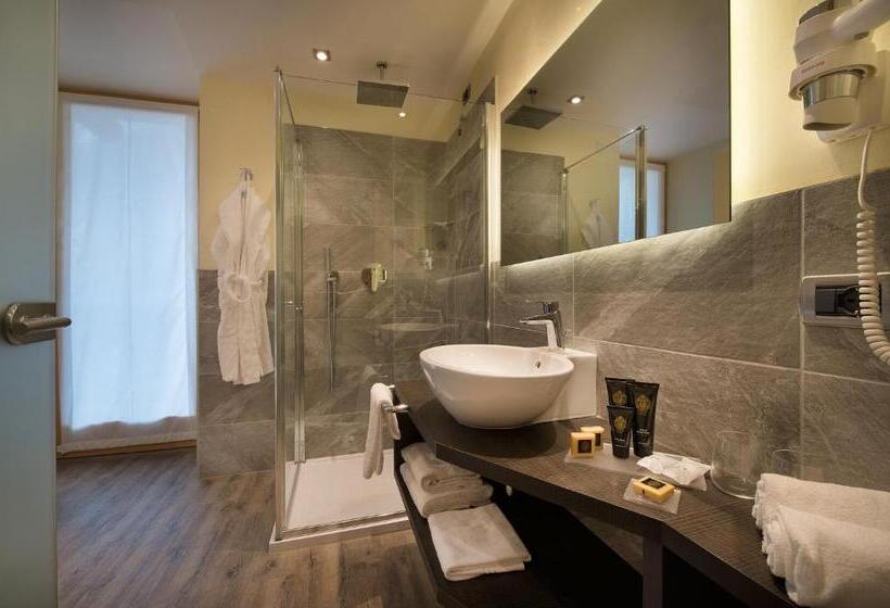 스위트, Sporthotel Rosatti