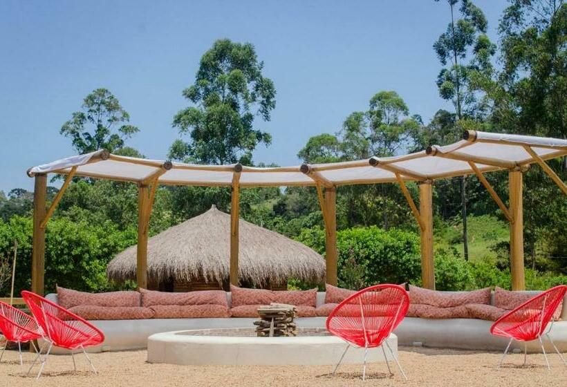 带河湖景观的套房, Go Organic Club   Santo Antônio Do Pinhal Sp, Brasil