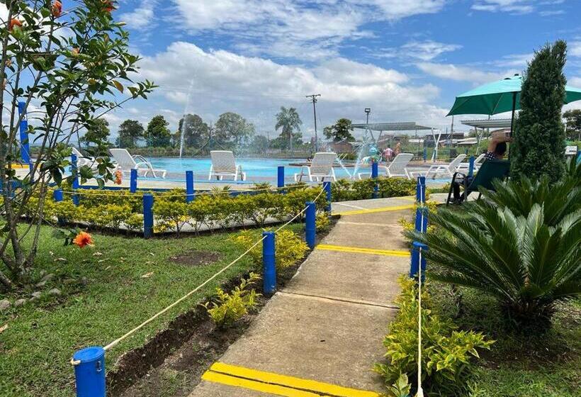 آپارتمان 1 خوابه با بالکن, Apartahotel Parque Del Café 3km