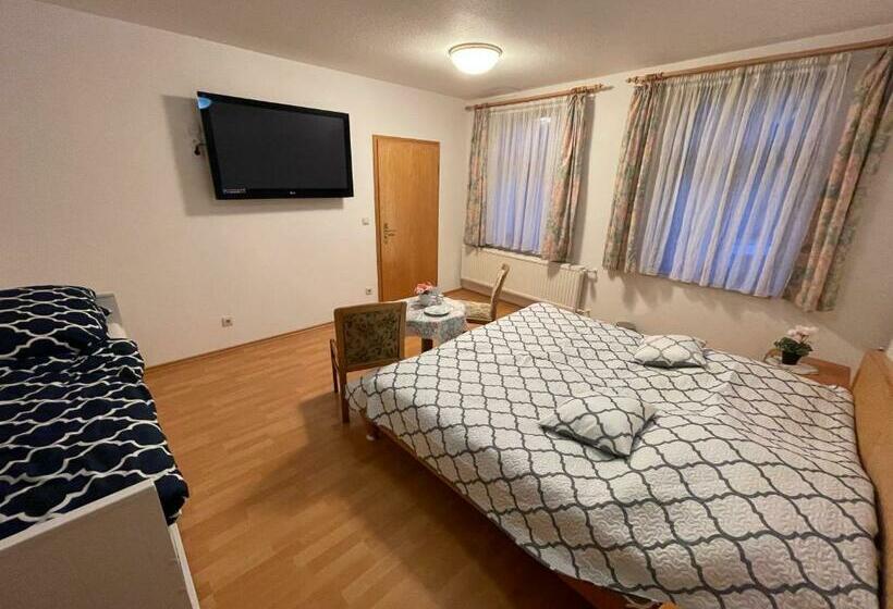Номер Deluxe, Bielatal