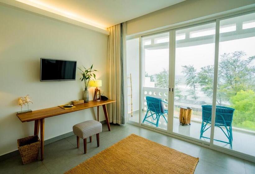 家庭套房, Naiya Sea Resort