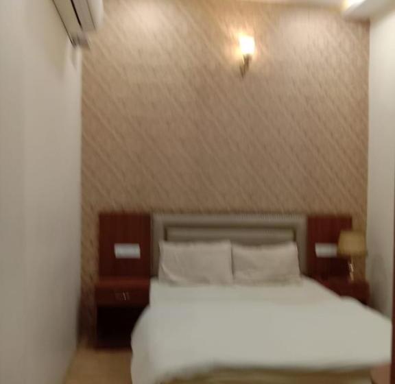 Quarto Estandar, Abhay By Wb Inn