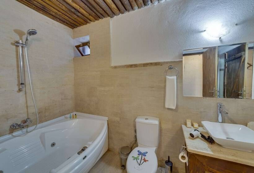 Quarto Deluxe, El Puente Cave