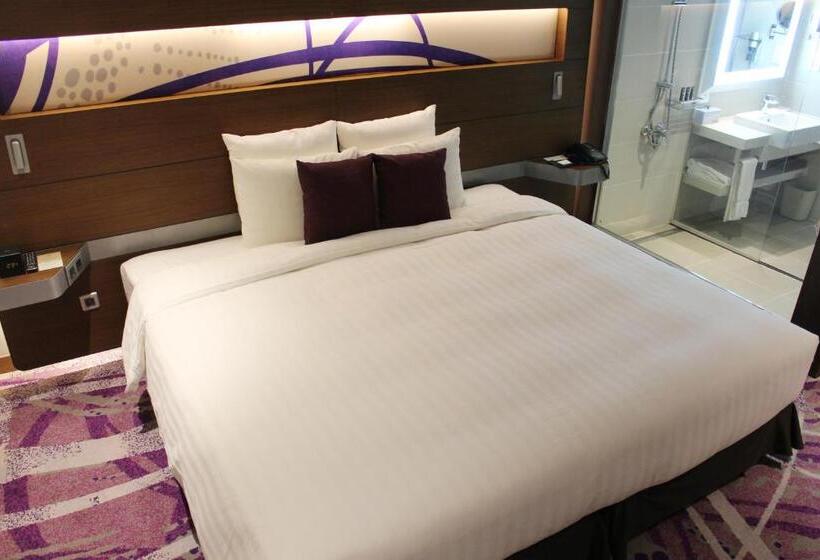 Номер Deluxe Кровать Кинг, Novotel Ambassador Suwon
