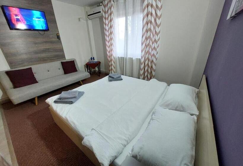 Номер Deluxe, Pensiunea Boema Ploiesti