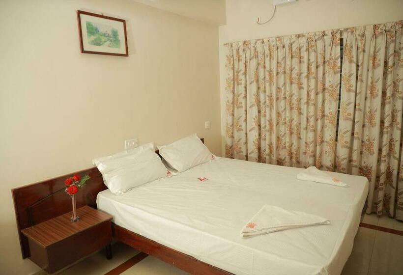Номер Стандарт, Ashish Tourist Home