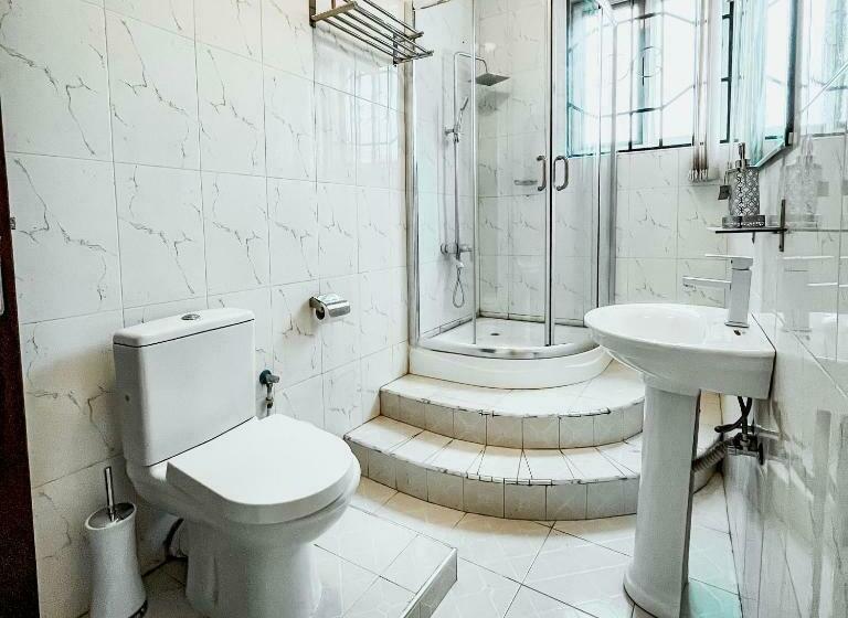 Standard Room, Aduk Guest House Airport City Accra