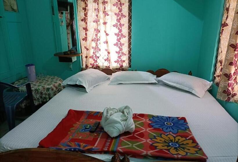 Номер Economy, Radha Krishna Holiday Home