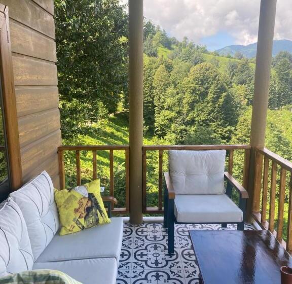 کلبه ییلاقی سوپریور یک خوابه, Paradise House   Bungalov