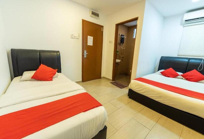 Трехместный Номер Deluxe, Mrj Hotel Wakaf Che Yeh 1