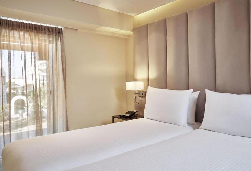 주니어 스위트, Bellevue On The Beach Suites