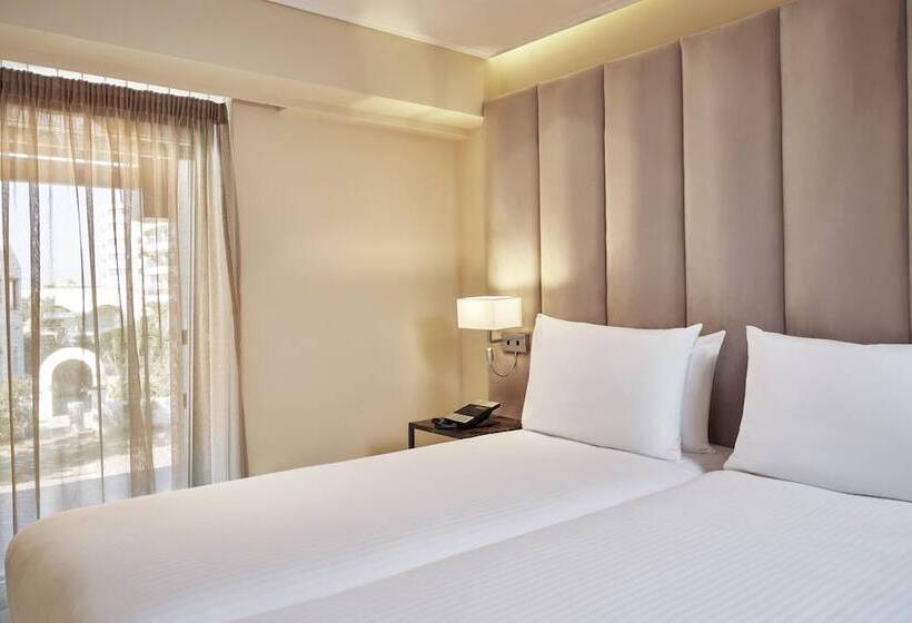 주니어 스위트, Bellevue On The Beach Suites