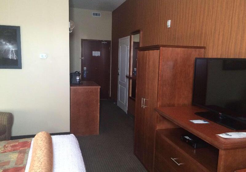 스탠다드 룸 킹사이즈 침대, Best Western Plus Service Inn & Suites