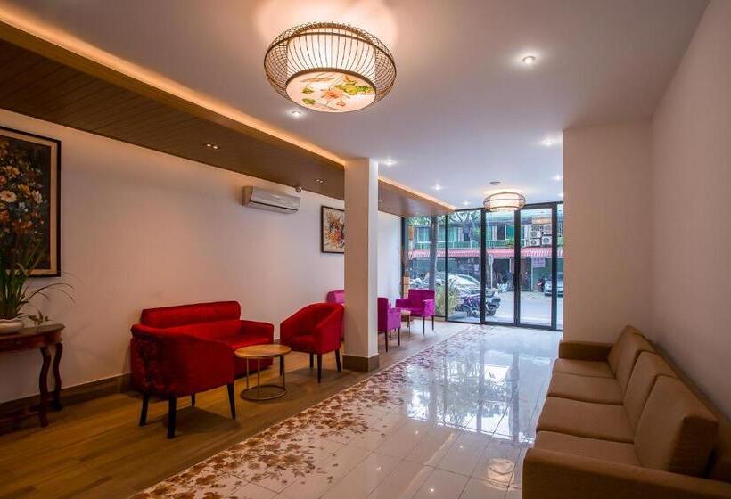 Полулюкс, Orussey One Boutique