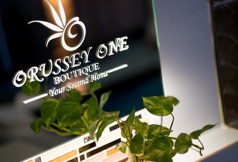 Семейный Номер, Orussey One Boutique