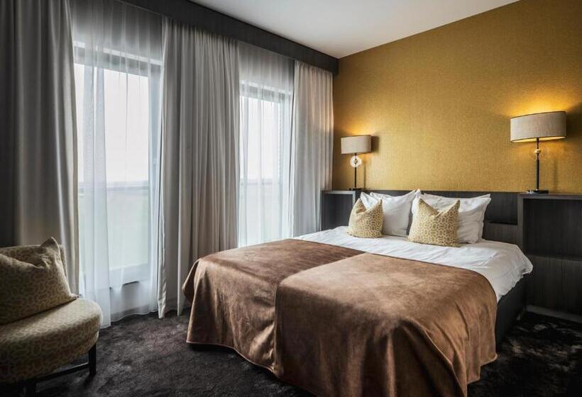 스위트, Van Der Valk Hotel Hoorn