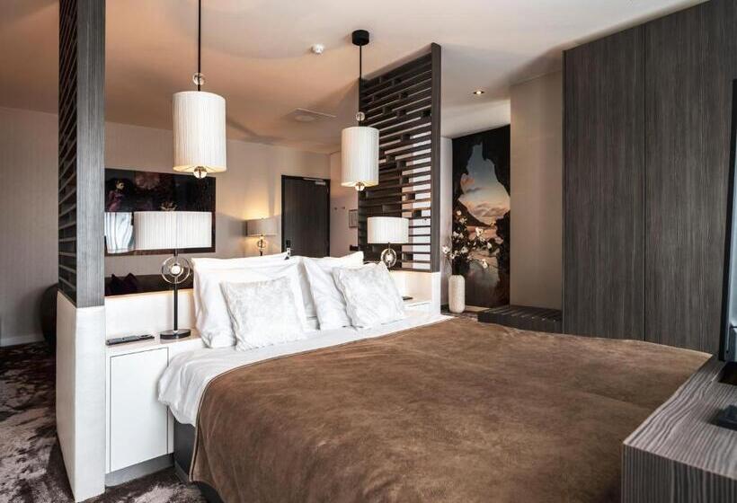 디럭스 스위트, Van Der Valk Hotel Hoorn