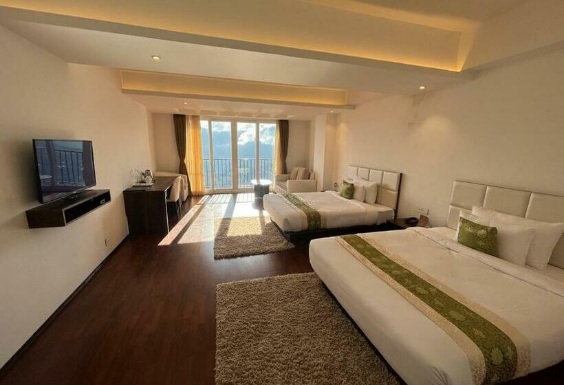 家庭间, Magpie Libing Grand