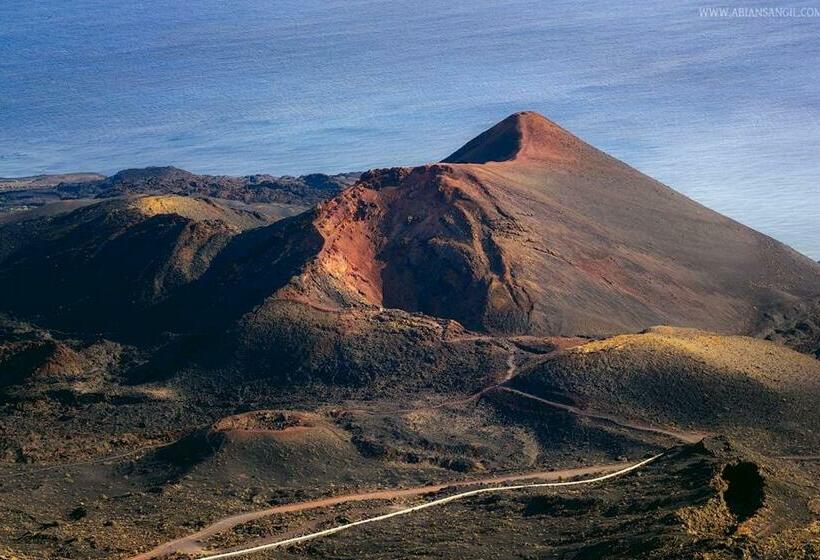 اتاق اکونومی, Pensión Los Volcanes