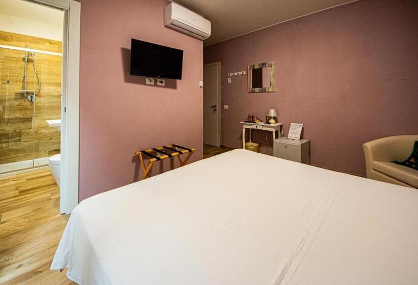 Quarto Deluxe, Sweet Harbour B&b