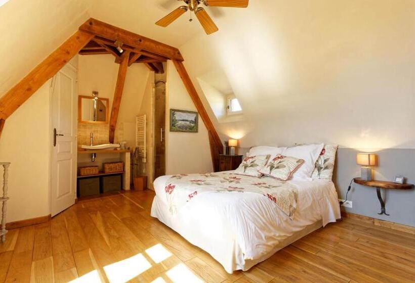 Номер Стандарт Вид на Сад, La Bruyle   Chambre D Hôtes De Charme