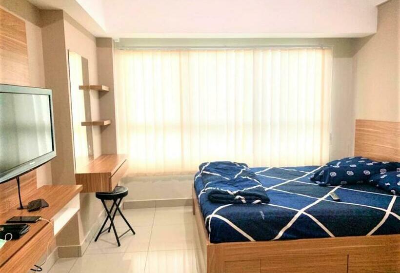 Студия Стандарт, Springlake Apartment Summarecon By Veeroom