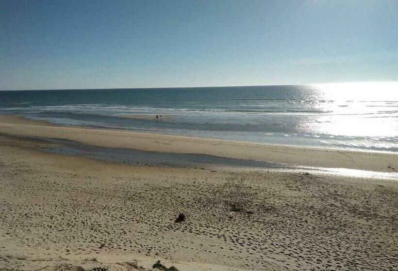 Студио Стандарт с Террасой, Zenzela Surf House