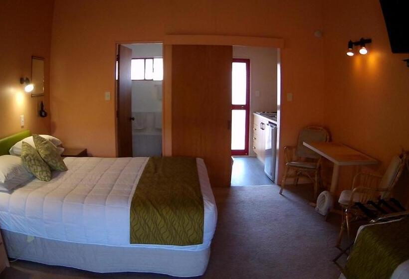 Студия Стандарт, Alfa Boutique Motel