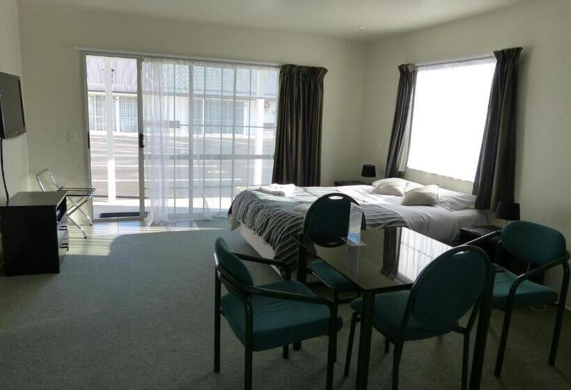 침실 1개 아파트, Blake Court Motel