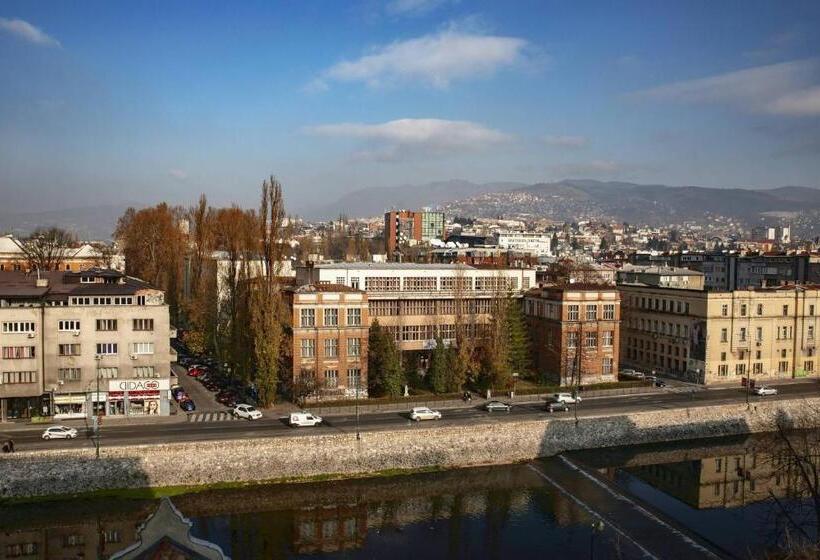 Standard Room King Size Bed, Courtyard By Marriott Sarajevo