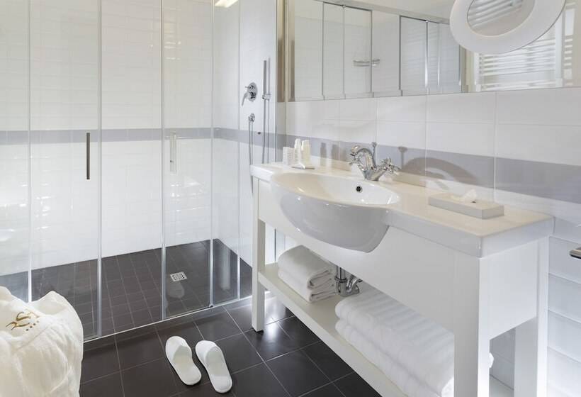 سوییت جونیور, Rimini Suite