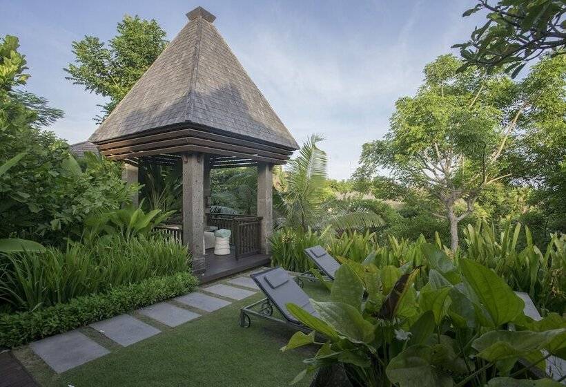 Вилла Deluxe 3 Спальни, The Ritzcarlton, Bali