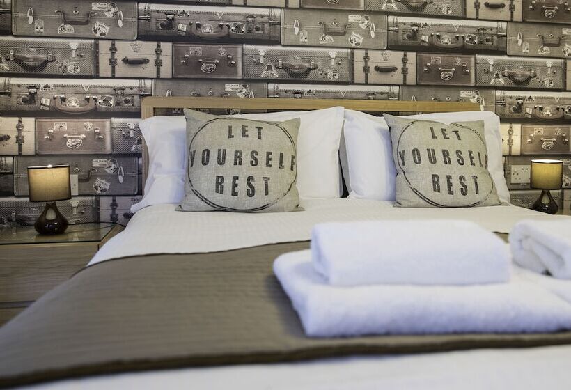 Семейный Номер, Thornbank House Offering Breakfast And With Free Off Site Health Club