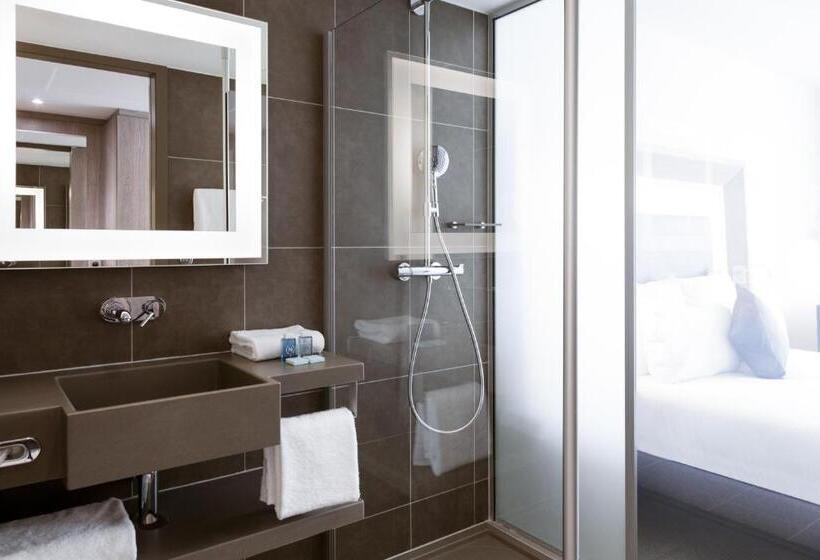 Номер Executive, Novotel Paris Saint Denis Stade Basilique