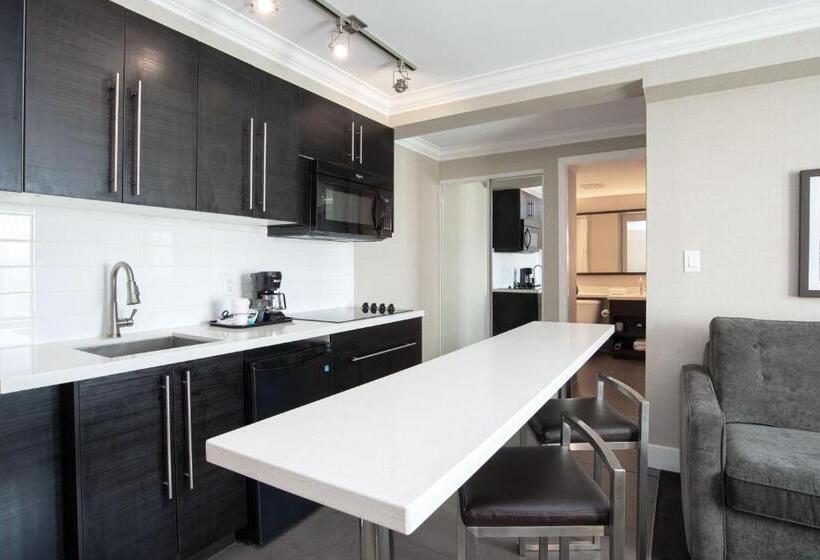Люкс Кровать Кинг, Sandman Hotel Oakville