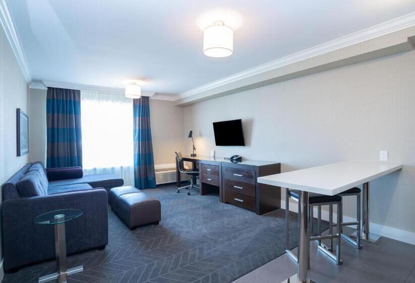 Люкс Кровать Кинг, Sandman Hotel Oakville