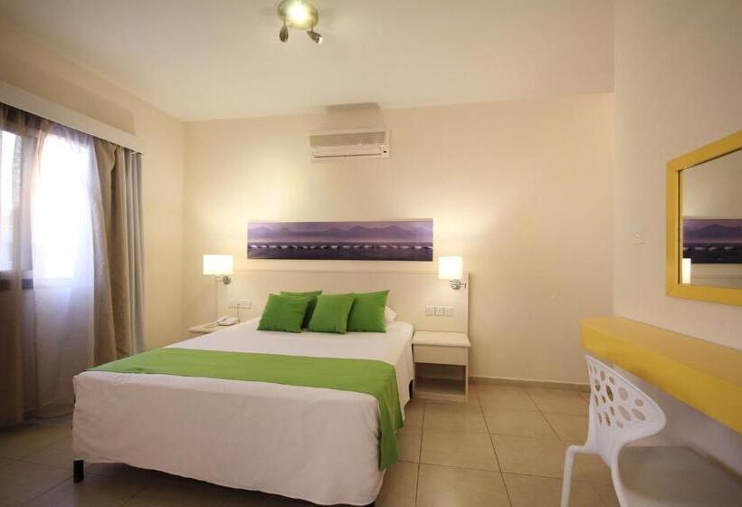 Quarto Estandar com Sacada, Sea Cleonapa Hotel & Annex