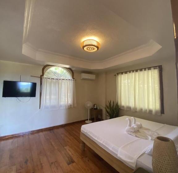 스위트 킹사이즈 침대, Tahanan Resort