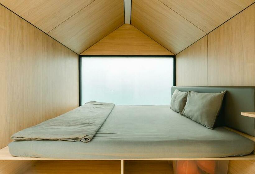 Номер Deluxe, Bobocabin Cikole, Bandung