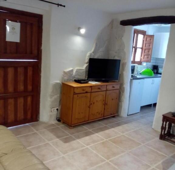 Апартаменты 2 Спальни, Almond Reef Casa Rural