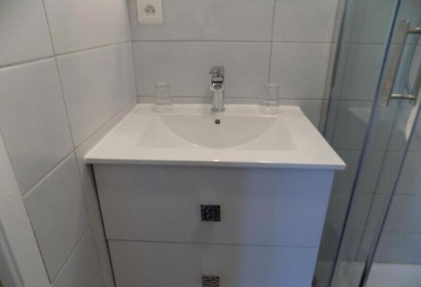 Стандартный Номер Кровать Кинг, Chambres D Hôtes à Raveau