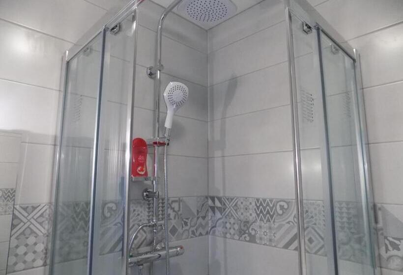 Стандартный Номер Кровать Кинг, Chambres D Hôtes à Raveau