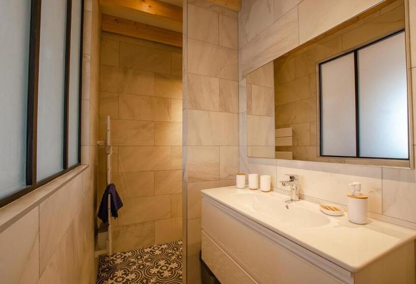 Люкс Повышенной Комфортности, La Chambre D Amis La Costignieres
